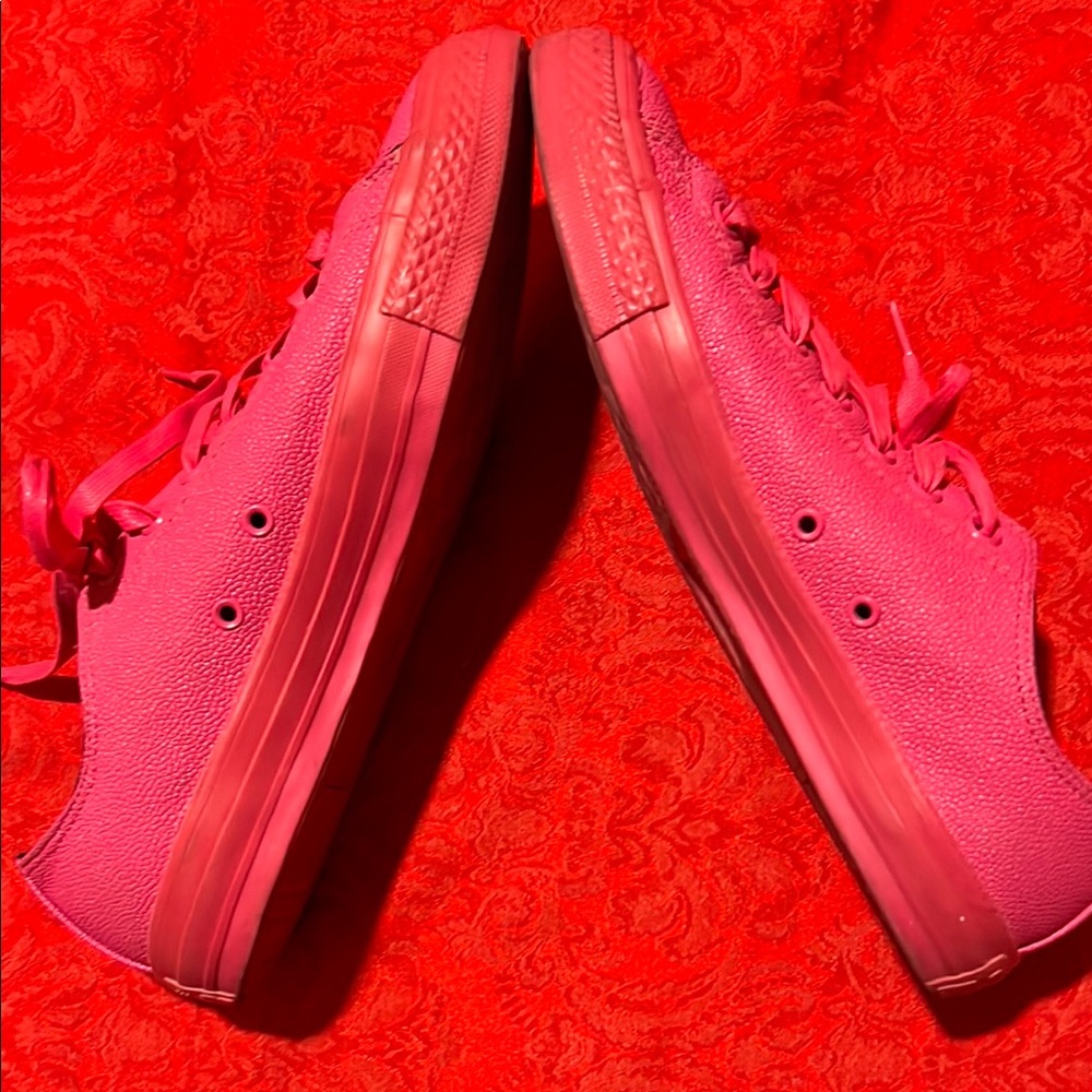 Converse Women's Bubblegum Pink Sneakers 11 - Picture 5 of 8